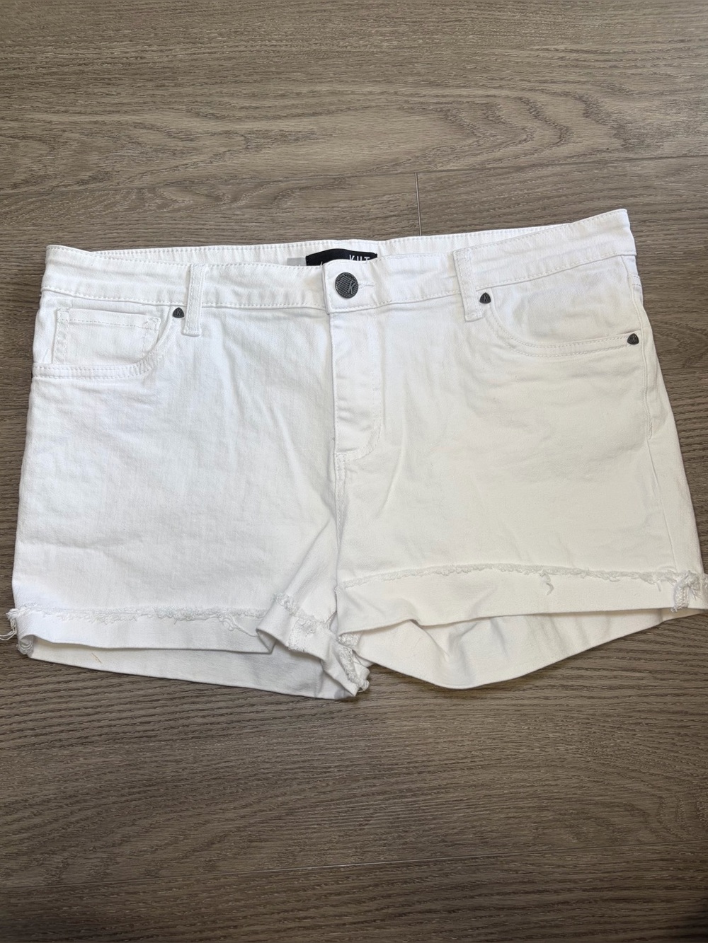 Kut from the Kloth Kity Denim Boyfriend Shorts White Denim Jean Shorts Sz 14 - Picture 5 of 16